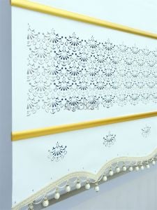 Beyaz Lazer Stor Perde - Gold Lama ve Boncuk Detaylı - Orta Kalın Kumaş
