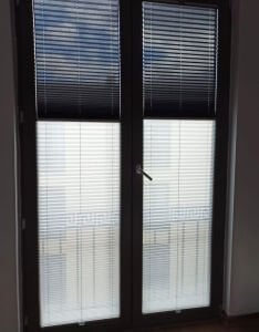 Çiftli Sistem Plicell Cam Balkon Perdesi - Lattice01/Parrot03