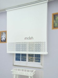 Beyaz Lazer Stor Perde - Labirent Desen - Orta Kalın Kumaş