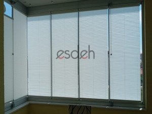 Beyaz Plicell Cam Balkon Perdesi - Ekonomik Model(Parrot)